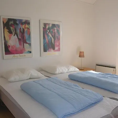 아파트 With Sea View Viii *